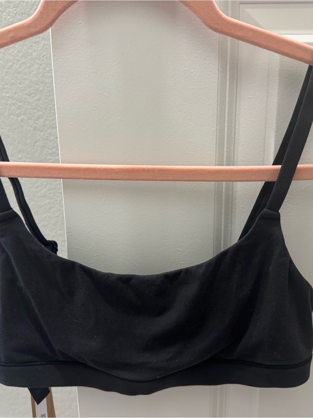 SKIMS Black Soft Scoop Bralette